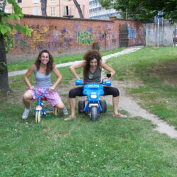 volontari in servizio civile presso fiera del baratto