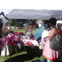 Momenti nelle bancarelle