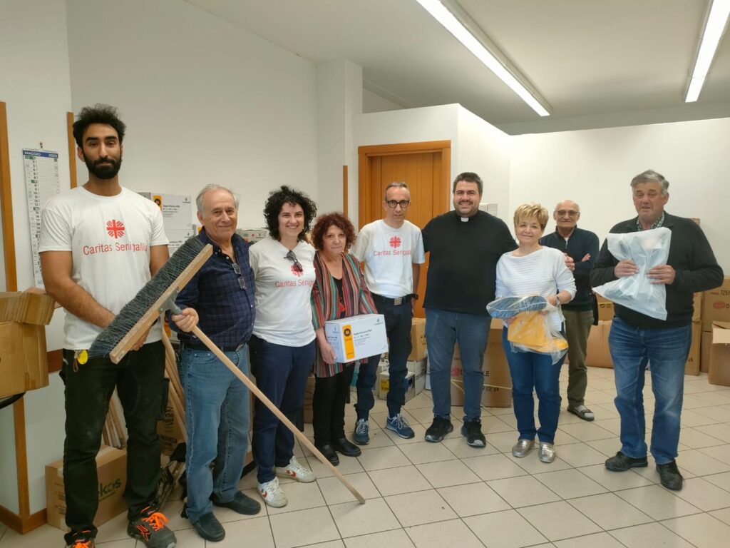 caritas senigallia aiuta